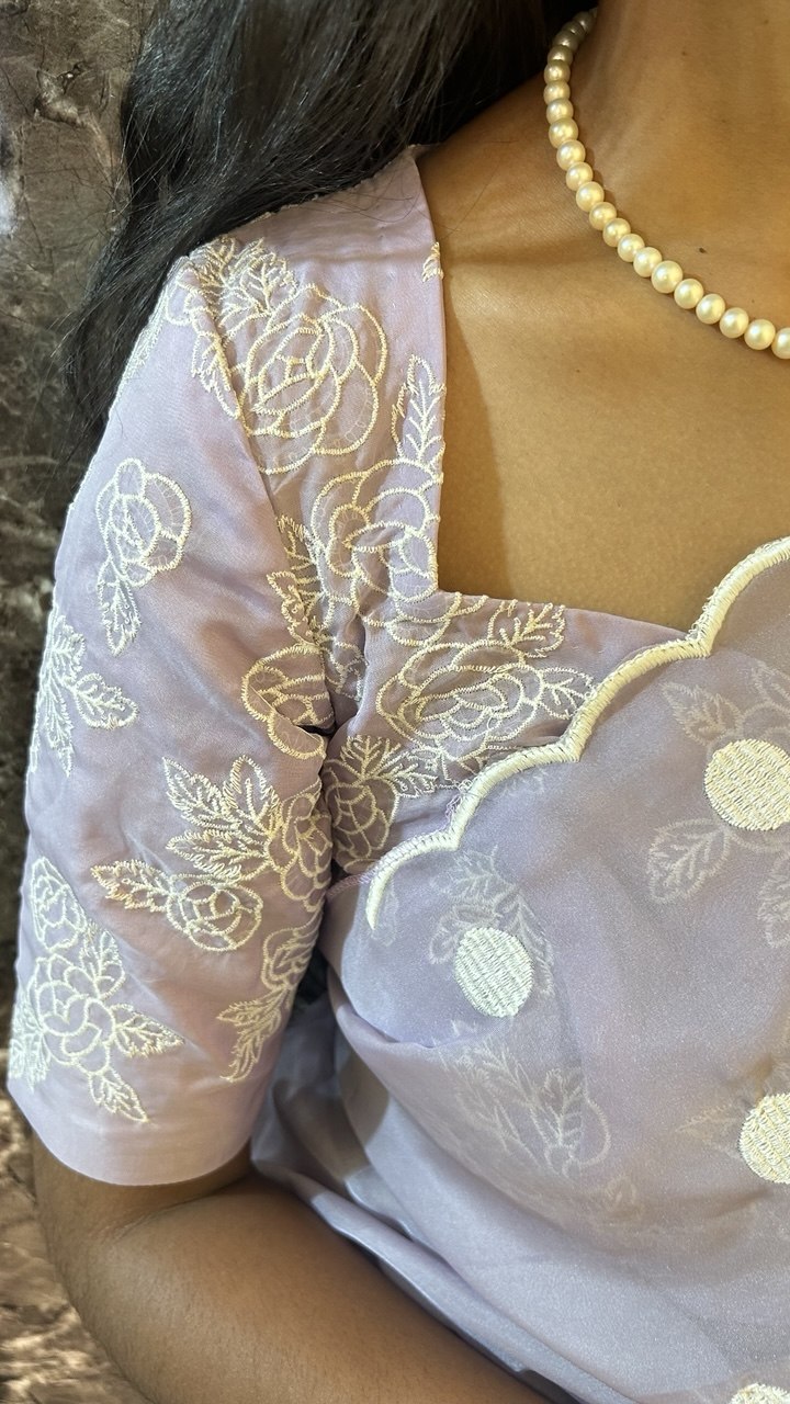Tabby Organza with Polka dots and Scallop Border - View 4