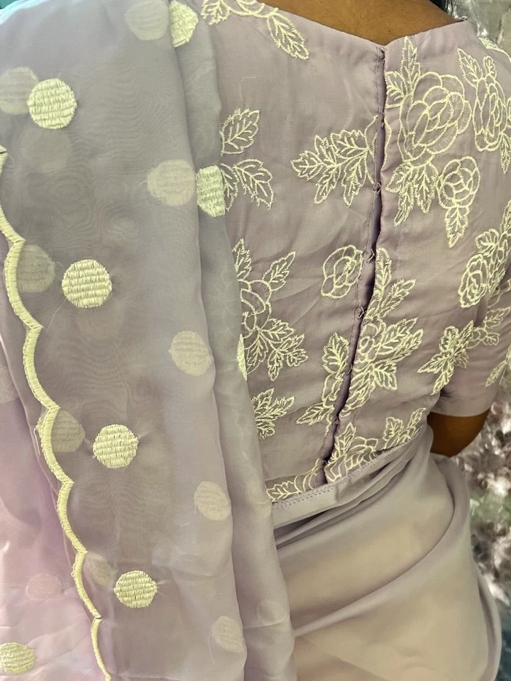 Tabby Organza with Polka dots and Scallop Border - View 8